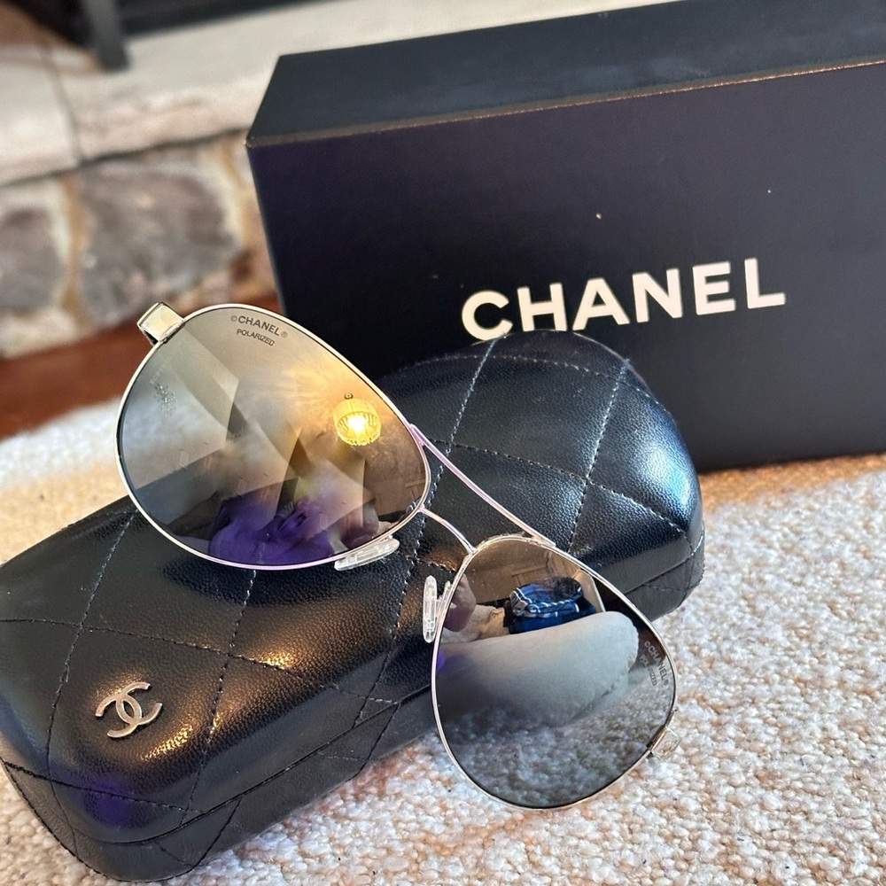 CHANEL Silver and White Polarized Aviators